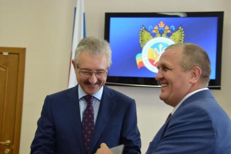 Коммунист Николай Коломейцев - первый зарегистрированный кандидат на должность Губернатора Ростовской области!