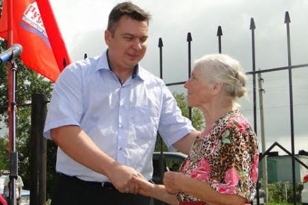 Амурская область. В селе Низинное открыт памятник В.И. Ленину