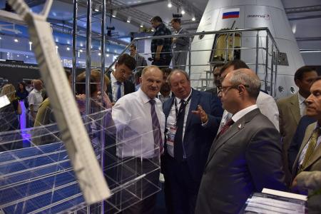 Г.А. Зюганов: МАКС-2015 - это главное событие в авиационно-космической промышленности