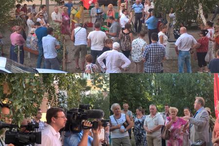Краснодар. В рамках проекта «Народная приемная» состоялись очередные «дворовые» встречи депутата Госдумы РФ, секретаря ЦК КПРФ С.П. Обухова с жителями краевой столицы