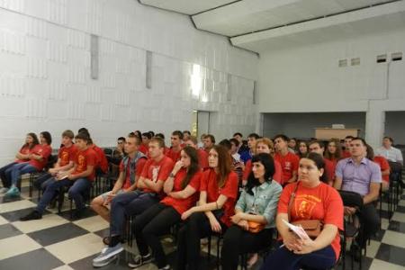 Республика Чувашия. Продолжает свою работу слет комсомольского актива ПФО