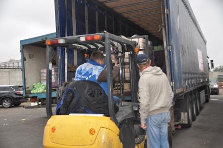Коммунисты отправили в Новороссию юбилейный, 40-ой гуманитарный конвой 