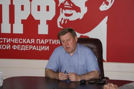 Aнатолий Локоть встретился с участниками слета ЛКСМ РФ Сибирского федерального округа «Торнадо-2015»