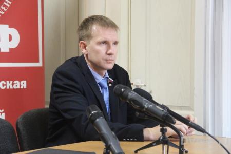 "Еврейскую автономную область нужно спасать от «кабального договора» с Минфином". Завершилась пресс-конференция С.П. Обухова и К.А. Лазарева в Биробиджане