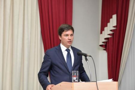 Анатолий Локоть и Ренат Сулейманов вручили удостоверения кандидатам в депутаты Законодательного  собрания и Совета депутатов Новосибирска от КПРФ