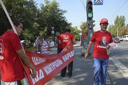 «Нет росту цен и тарифов!». Акция протеста в Ростове-на-Дону