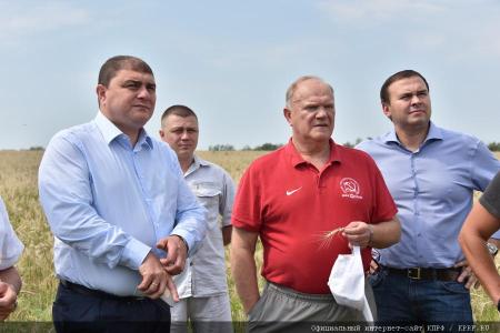 «Здесь был сломан хребет фашистскому зверю». Г.А. Зюганов посетил с рабочим визитом город Орел