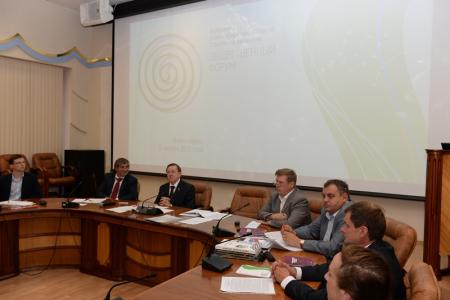 Участники форума «Будущее Новосибирской области. Стратегии развития» внесли свои предложения в программу КПРФ на выборах в Новосибирской области