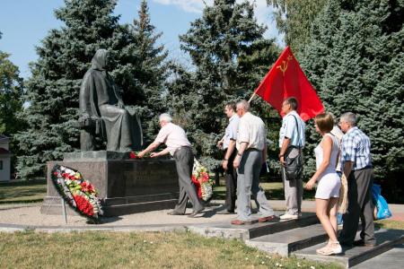 Встречи кандидата в губернаторы Краснодарского края Николая Осадчего в Тимашевске
