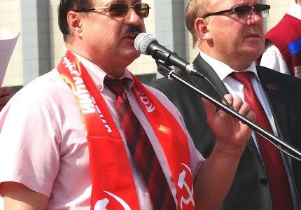 “У нас есть четкая программа действий”. В Курске прошел митинг протеста против тупиковой социально-экономической политики правительства 