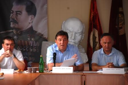 В.И. Гончаров: Ставропольские кандидаты-коммунисты должны дойти до каждого избирателя на своём участке!