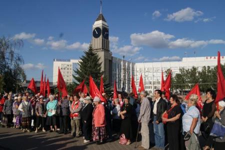 Антинародное правительство - в отставку! Массовый митинг в Красноярске