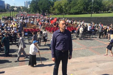 Депутат-коммунист В.И. Бессонов принял участие в мероприятиях в Донецке, посвященных Дню освобождения Донбасса от немецко-фашистских захватчиков