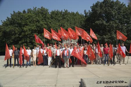 В Краснодаре коммунисты организовали массовую акцию, посвященную окончанию Второй Мировой Войны