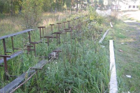 Псковская область. Цветущий поселок Смуравьёво после ликвидации авиационной части превратился в захудалый населенный пункт