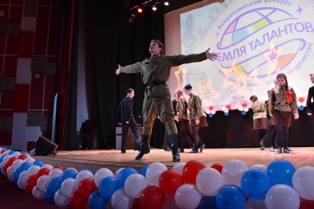 Телеканал «Россия-1»: Председатель ЦК КПРФ принял участие в работе конкурса «Земля талантов»