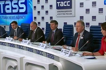 "Вести" (Россия-1) о пресс-конференции Г.А.Зюганова в ТАСС: Украина попала под внешнее управление