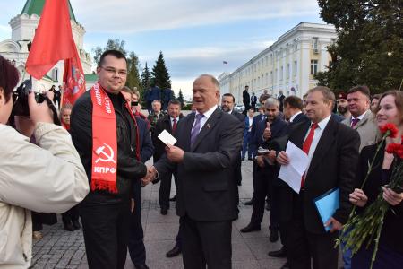 Видеорепортаж КПРФ.ТВ о визите Г.А.Зюганова в Нижний Новгород