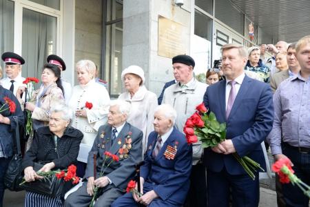 В Новосибирске открыли памятную доску Герою Советского Союза, коммунисту Леониду Пономаренко