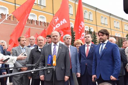 Г.А. Зюганов: «Мы преклоняемся перед мужеством павших героев»