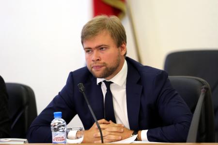 На “круглом столе” в Мосгордуме коммунисты инициировали проверку законности строительства в парке “Дружба” у Речного Вокзала