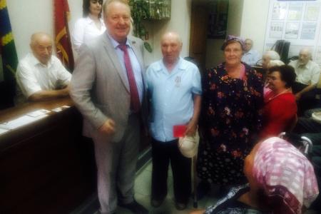 ​Секретарь ЦК КПРФ С.П.Обухов представил законопроект "О детях войны" в станицах Динского района Кубани