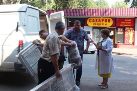 Саратов. О.Н. Алимова помогла оснастить новыми кроватками Детский центр медицинской реабилитации 