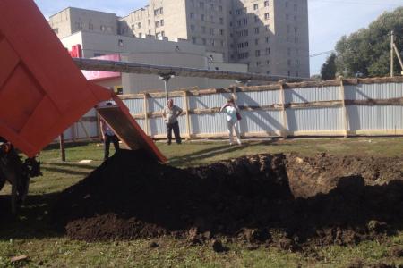 Тамбов. Новая попытка уничтожения сквера 70-летия Победы