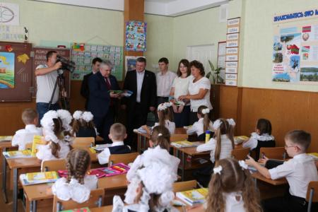 Казбек Тайсаев принял участие в праздничных мероприятиях, посвященных 25-летию образования Приднестровской Молдавской Республики