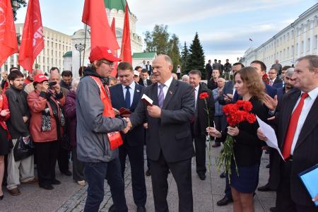 Видеорепортаж КПРФ.ТВ о визите Г.А.Зюганова в Нижний Новгород