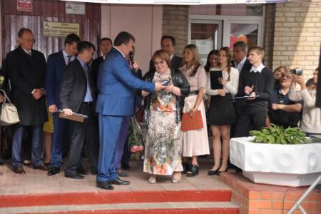 В.И.Кашин в День знаний посетил школы Люберецкого района Московской области