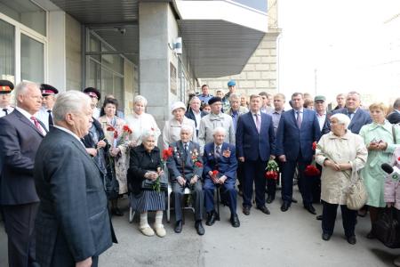В Новосибирске открыли памятную доску Герою Советского Союза, коммунисту Леониду Пономаренко