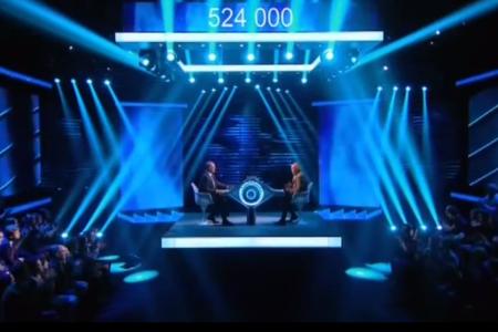 Геннадий Зюганов в интеллектуальной телевикторине "Знание - сила" выиграл для детей Донбасса полмиллиона рублей
