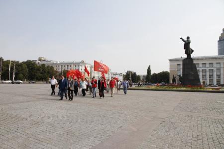 Насыщенным выдался второй день визита заместителя Председателя ЦК КПРФ В.И. Кашина в город Воронеже