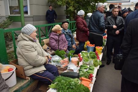 Директор центрального рынка в Иркутске отстранен от должности, из Москвы вылетает спецгруппа полицейских для расследования инцидента