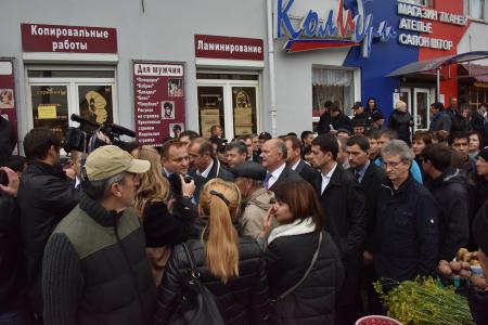 Директор центрального рынка в Иркутске отстранен от должности, из Москвы вылетает спецгруппа полицейских для расследования инцидента