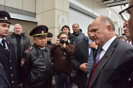 Директор центрального рынка в Иркутске отстранен от должности, из Москвы вылетает спецгруппа полицейских для расследования инцидента
