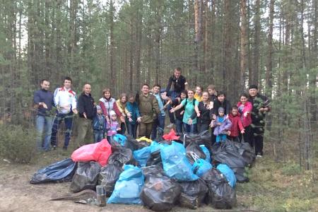 Республика Саха (Якутия). Коммунисты организовали субботник в районе озера Долгое