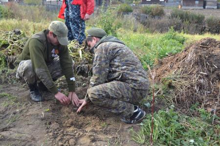 Алтайский крайком ЛКСМ РФ принял активное участие в акциях протеста на территории Алтайского края и патриотическом песенном фестивале "Славянский аккорд — оплот Новороссии"