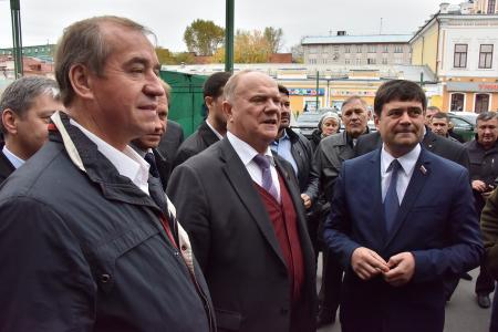 Директор центрального рынка в Иркутске отстранен от должности, из Москвы вылетает спецгруппа полицейских для расследования инцидента