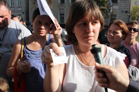 Москва. Многодетные семьи взывают  о  помощи