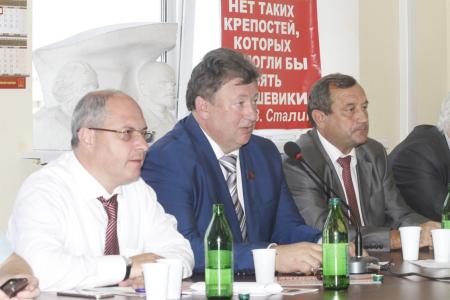 Насыщенным выдался второй день визита заместителя Председателя ЦК КПРФ В.И. Кашина в город Воронеже