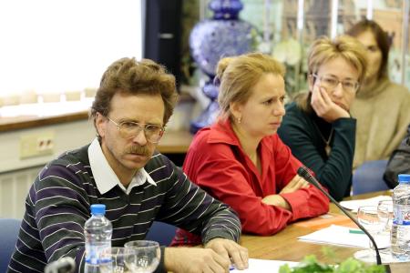 «Активный гражданин» - очередное звено уничтожения народовластия. Круглый стол фракции КПРФ в МГД