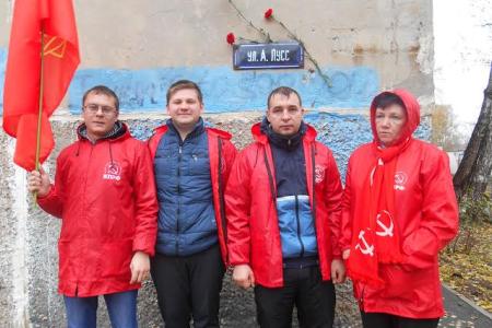 Мордовский реском ЛКСМ организовал автопробег, посвященный 97-й годовщине Комсомола