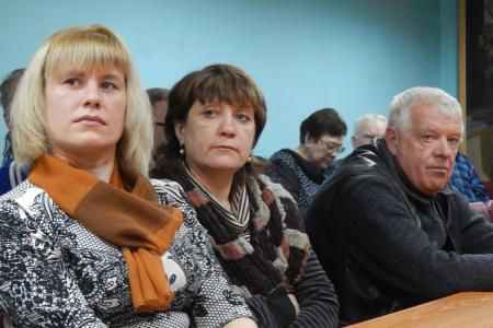 Барнаульские коммунисты на политклубе обсуждали тему "Наследие Великого Октября и современные задачи КПРФ"