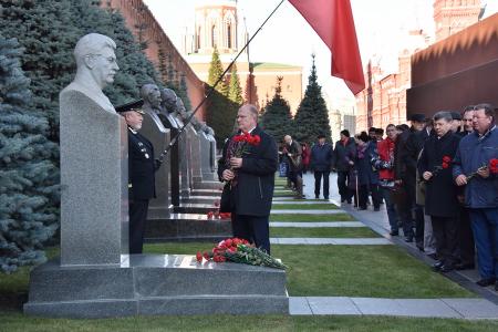 Г.А. Зюганов: Лучшие традиции советской молодежи продолжают новые поколения