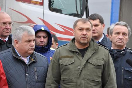 «За мир на Украине! За победу наших братьев!» Коммунисты отправили сорок третий гуманитарный конвой для жителей Новороссии