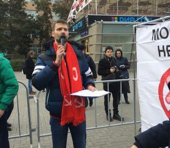 В Москве состоялся митинг против расширения зоны платных парковок