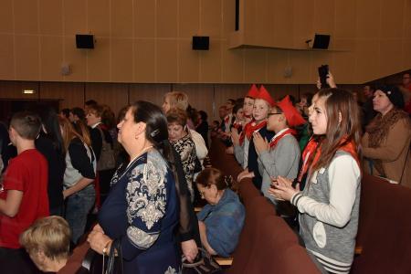 В Москве прошел концерт, посвящённый 97-й годовщине создания ВЛКСМ