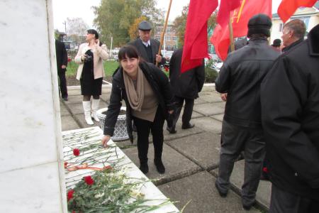 Комсомольцы и коммунисты Адыгеи отметили день рождения ВЛКСМ